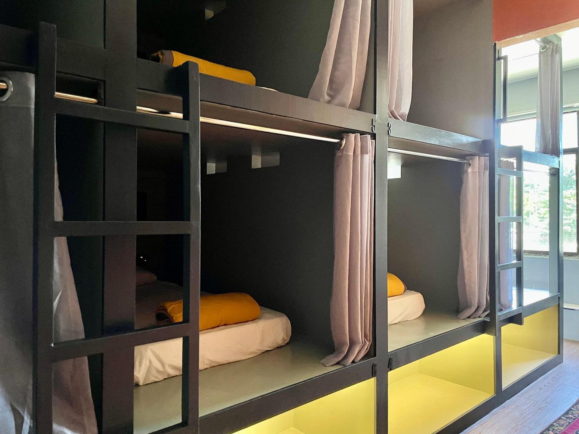 Arch Dormitorio Cenang Pantai Cenang  Esterno foto